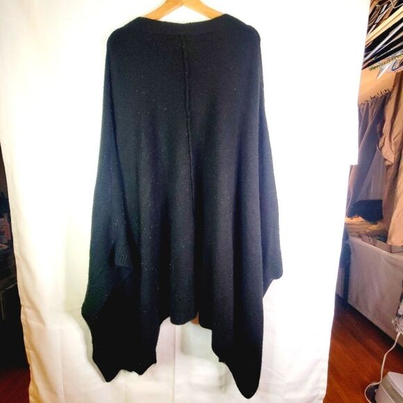 Sears Elegant Black Shawl Sweater - Picture 4 of 8